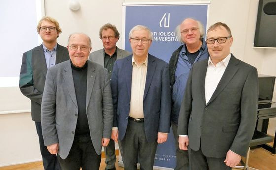 V. l.: Dr. Jonas Hagedorn, P. Alois Riedlsperger SJ, Univ.-Prof. Dr. Christian Spieß, Prof. em. DDr. Dr. h.c. Karl Gabriel, Prof. Dr. Matthias Möhring-Hesse, P. Dr. Bernhard Bürgler SJ. 