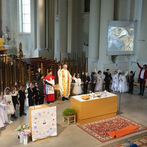 Pfarrkirche Linz-Hl. Familie    