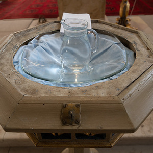 Kirche und kirchliche Einrichtung