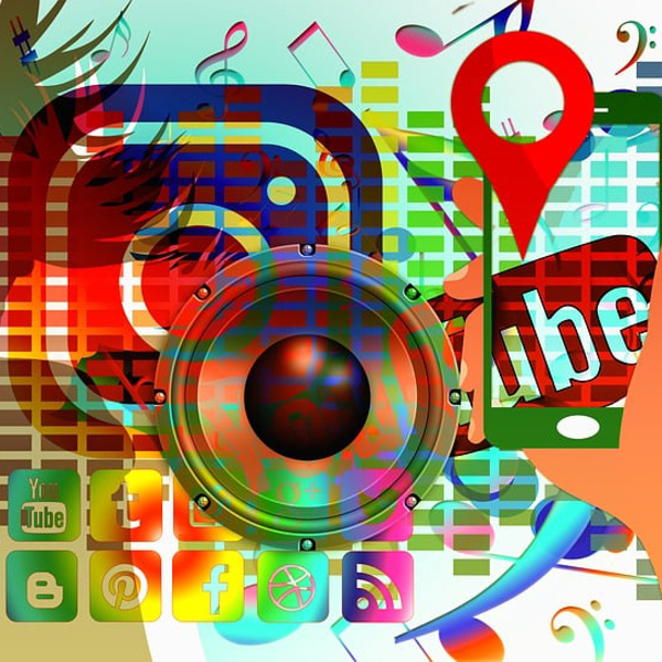 Soziale Netzwerke / © pixabay.com/geralt Social Media